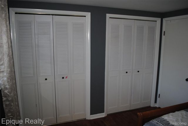 1822 Wall Street, Port Huron, MI 48060