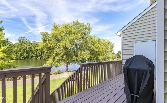304 Nottinghill Walk, Apex, NC 27502