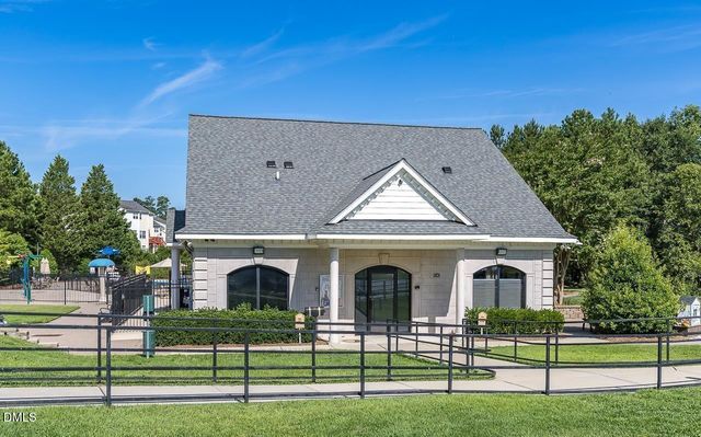 304 Nottinghill Walk, Apex, NC 27502