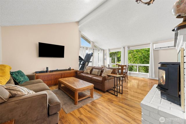 7237 Ridgemont Drive SE, Olympia, WA 98513
