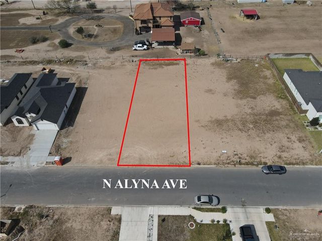 2905 N Alyna Avenue, Edinburg, TX 78541