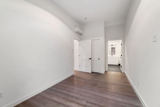 217-221 Essex Street 302, Salem, MA 01970