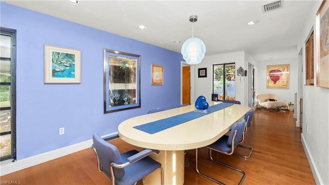 1215 Caloosa DR, Fort Myers, FL 33901