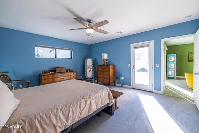 1517 E PINCHOT Avenue, Phoenix, AZ 85014