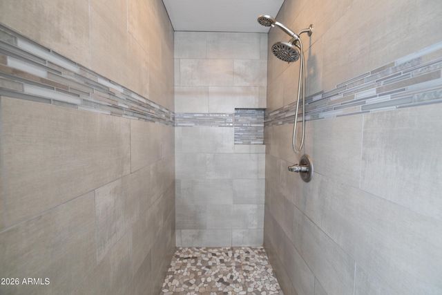 1517 E PINCHOT Avenue, Phoenix, AZ 85014