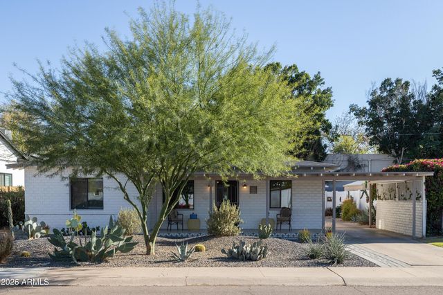 1517 E PINCHOT Avenue, Phoenix, AZ 85014