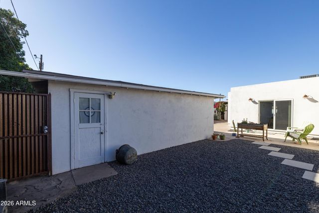1517 E PINCHOT Avenue, Phoenix, AZ 85014