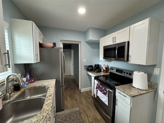 7050 48TH STREET N, Pinellas Park, FL 33781