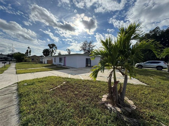 7050 48TH STREET N, Pinellas Park, FL 33781