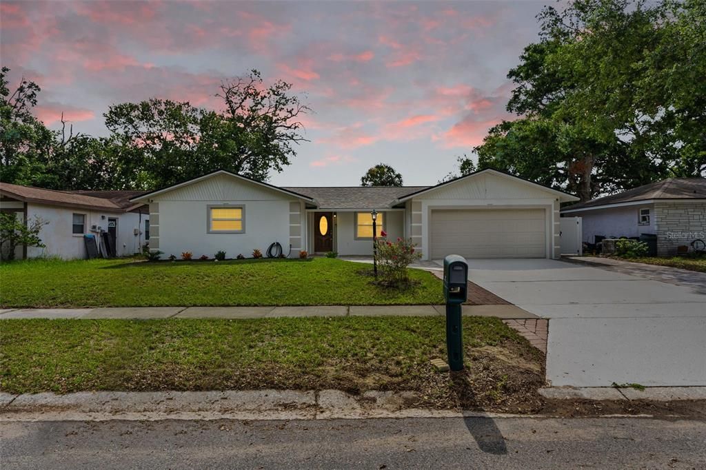 107 VALLEY CIRCLE, Brandon, FL 33510