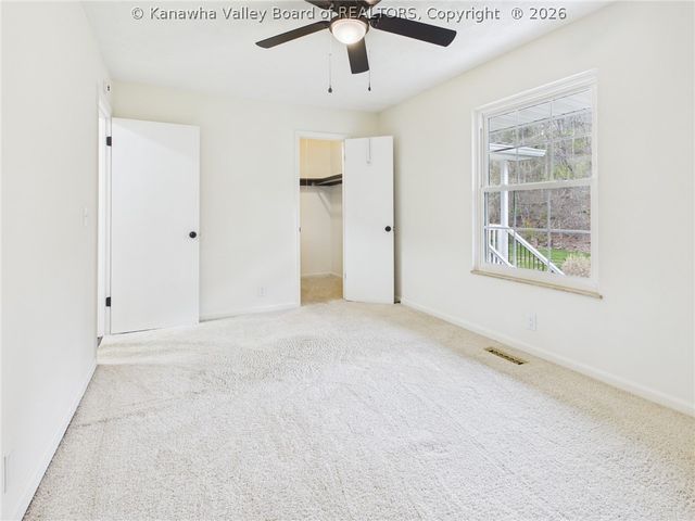 4944 Washington Street W, Charleston, WV 25313
