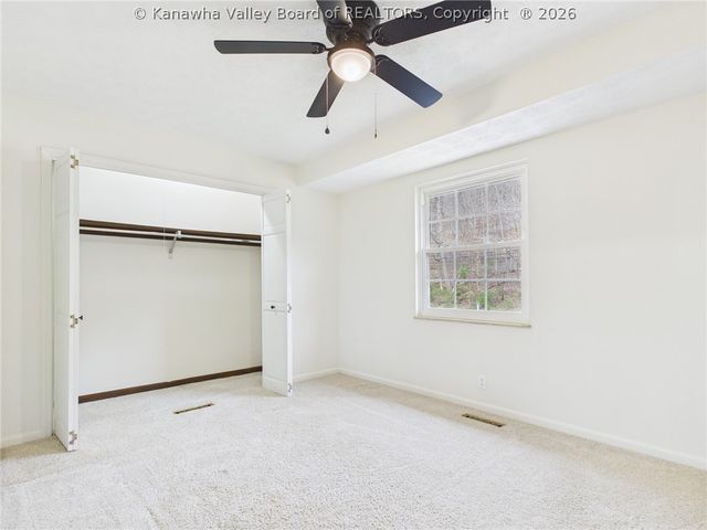 4944 Washington Street W, Charleston, WV 25313