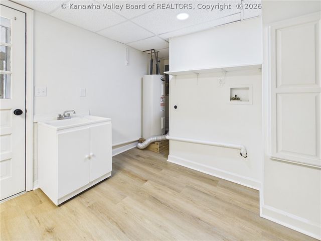 4944 Washington Street W, Charleston, WV 25313