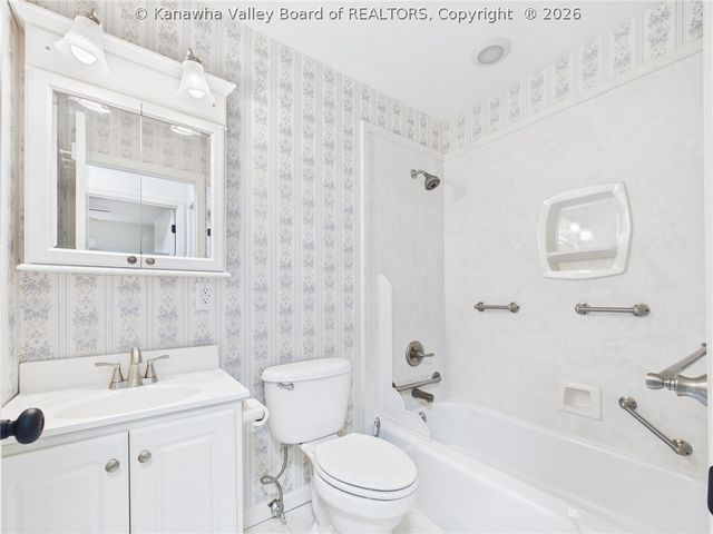4944 Washington Street W, Charleston, WV 25313