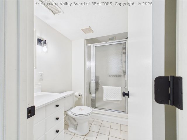 4944 Washington Street W, Charleston, WV 25313