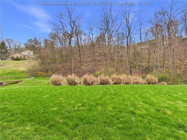 4944 Washington Street W, Charleston, WV 25313