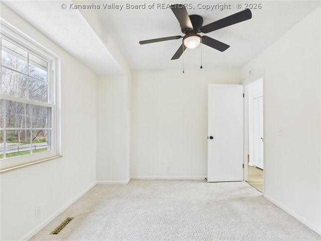 4944 Washington Street W, Charleston, WV 25313