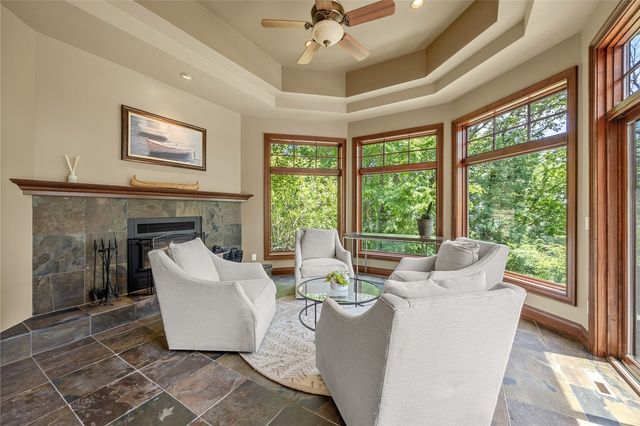 3220 Ever Tree Lane NE, Solon, IA 52333