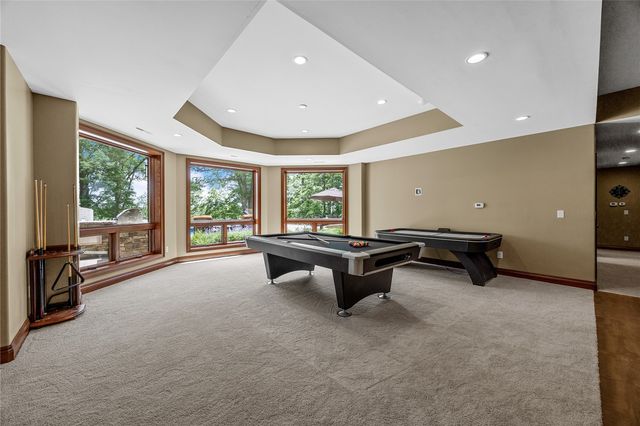 3220 Ever Tree Lane NE, Solon, IA 52333