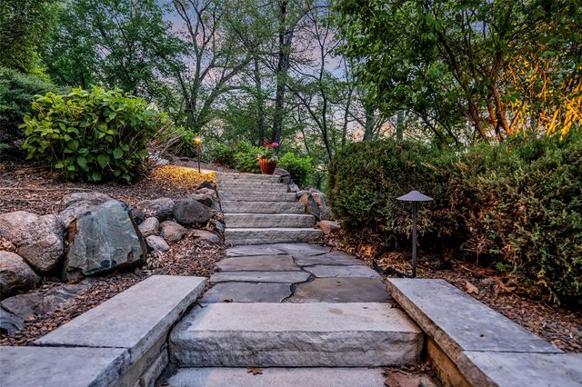 3220 Ever Tree Lane NE, Solon, IA 52333