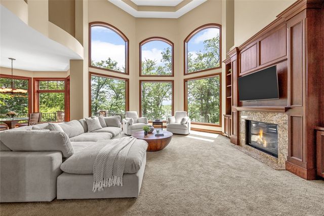 3220 Ever Tree Lane NE, Solon, IA 52333