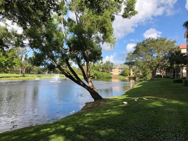 4091 Cypress Reach Ct 305, Pompano Beach, FL 33069