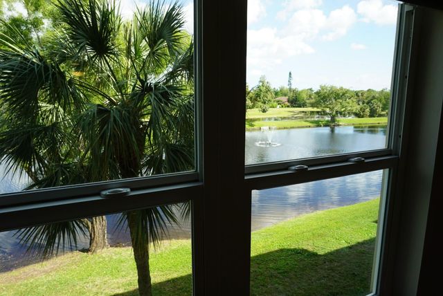 4091 Cypress Reach Ct 305, Pompano Beach, FL 33069