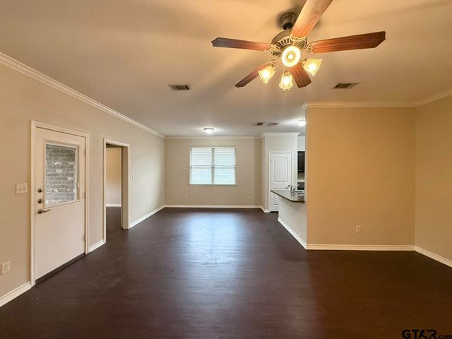 19412 King Ranch Dr., Flint, TX 75762