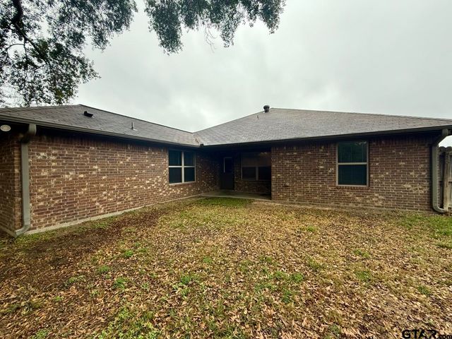 19412 King Ranch Dr., Flint, TX 75762