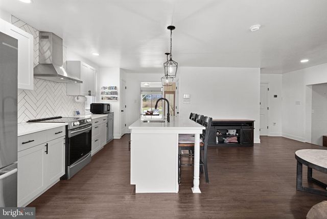 2644 GERYVILLE PIKE, Pennsburg, PA 18073