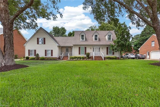 1416 Pine Grove LN, Chesapeake, VA 23321