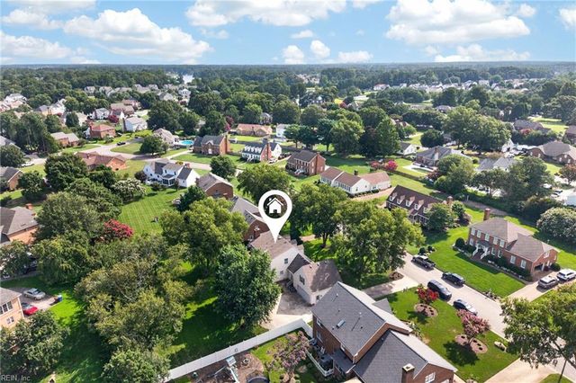 1416 Pine Grove LN, Chesapeake, VA 23321