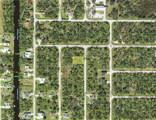 3255 Lisa ST, Port Charlotte, FL 33948