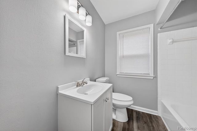 17213 Brady, Redford, MI 48240