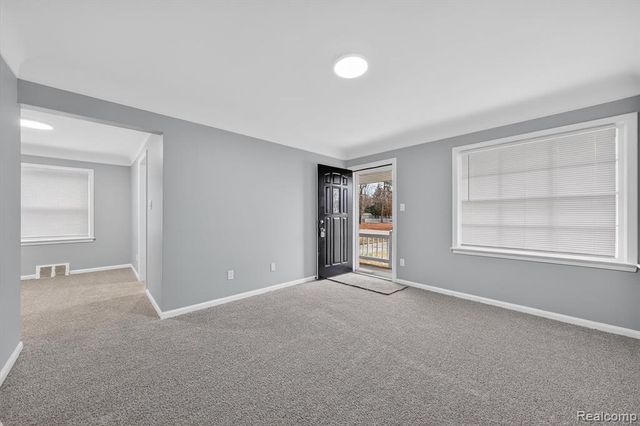 17213 Brady, Redford, MI 48240