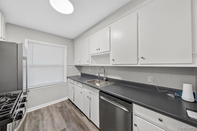 17213 Brady, Redford, MI 48240