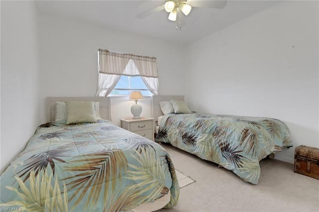 622 NE 12th ST, Cape Coral, FL 33909