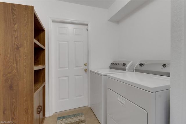 622 NE 12th ST, Cape Coral, FL 33909