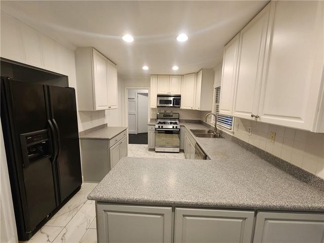 2348 Clairmont Road NE, Atlanta, GA 30329