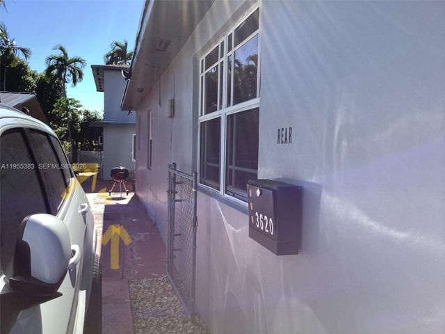 3620 SW 13th Ter 3, Miami, FL 33145