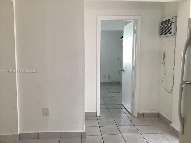3620 SW 13th Ter 3, Miami, FL 33145