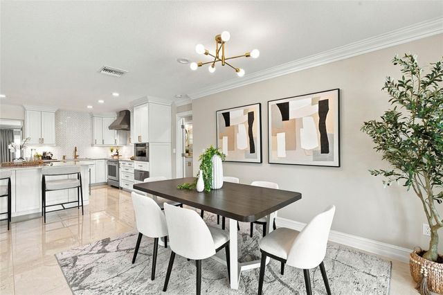 3905 FONTAINEBLEAU DRIVE, Tampa, FL 33634