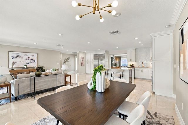 3905 FONTAINEBLEAU DRIVE, Tampa, FL 33634