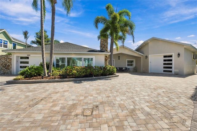 3905 FONTAINEBLEAU DRIVE, Tampa, FL 33634
