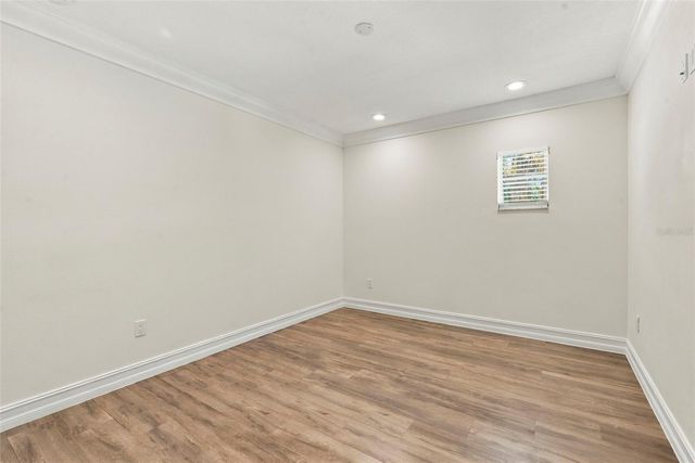 3905 FONTAINEBLEAU DRIVE, Tampa, FL 33634