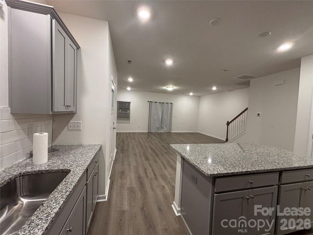 5034 Falstone Drive, Charlotte, NC 28269
