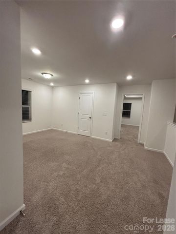 5034 Falstone Drive, Charlotte, NC 28269