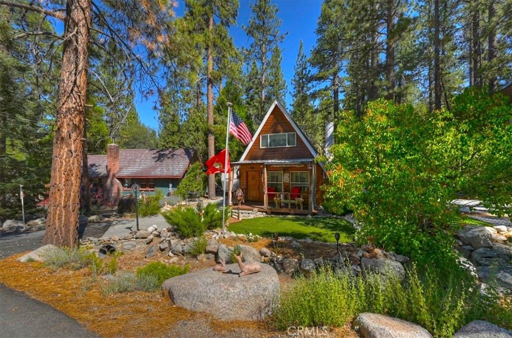 Image 1 of property listing at 39252 Mohawk, Fawnskin, CA 92333