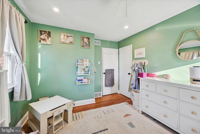 1418 MICHIGAN AVE, Swarthmore, PA 19081