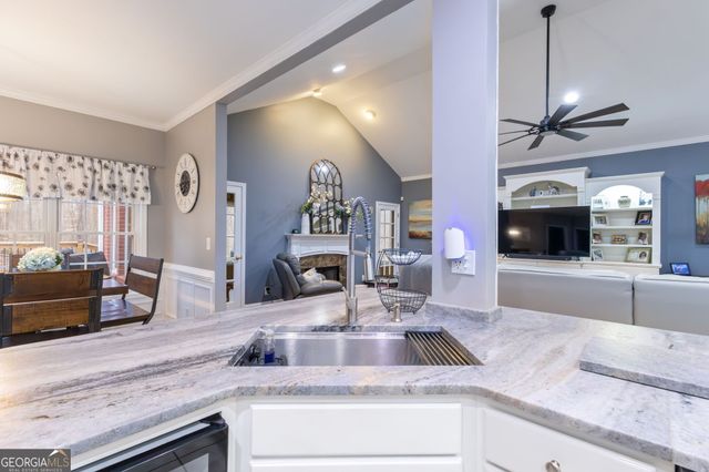 3015 Hideaway Hills Lane SW, Powder Springs, GA 30127